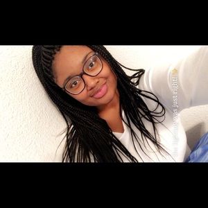 Meet your Posher, Kay